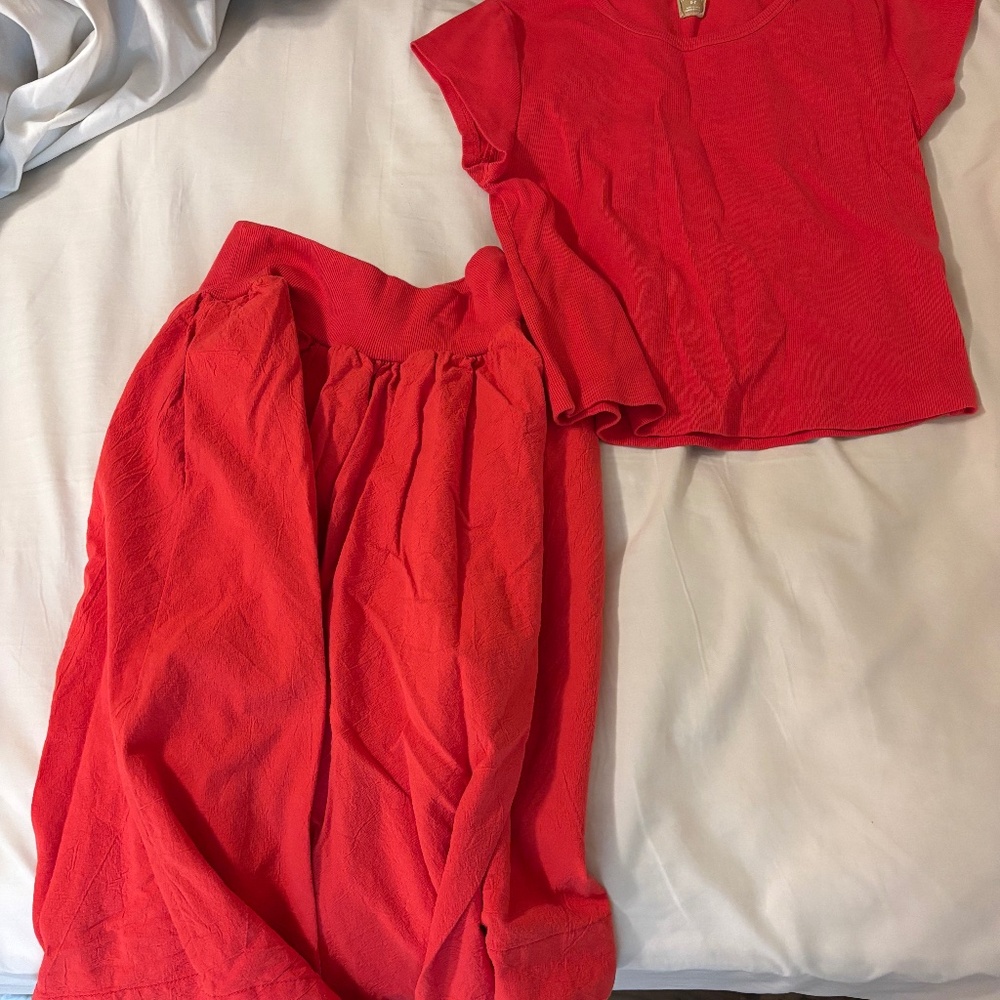 Free People! Annette Tee Skirt Combo